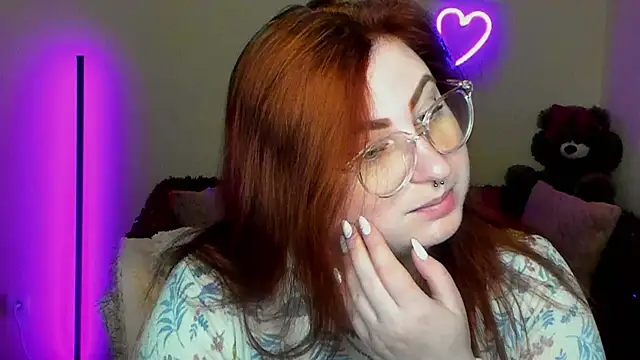 Snapshot of Alicia_love00 chatting on 04-20-26, 05:32 Alicia love00 online show from 04-20-26, 05:32