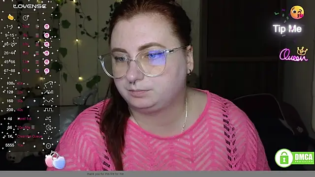 Snapshot of Alicia_love00 chatting on 05-14-26, 05:26 Alicia love00 online show from 05-14-26, 05:26