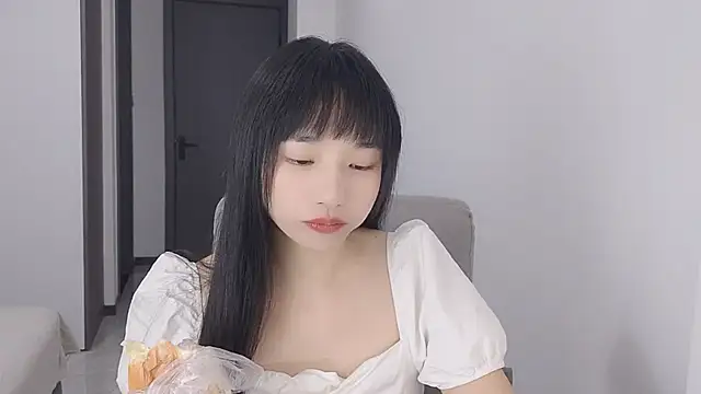 Snapshot of Lisa-3333 chatting on 09-12-25, 01:55 Lisa-3333 online show from 09-12-25, 01:55