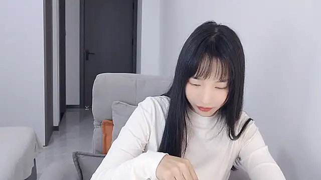 Snapshot of Lisa-3333 chatting on 11-04-25, 01:59 Lisa-3333 online show from 11-04-25, 01:59