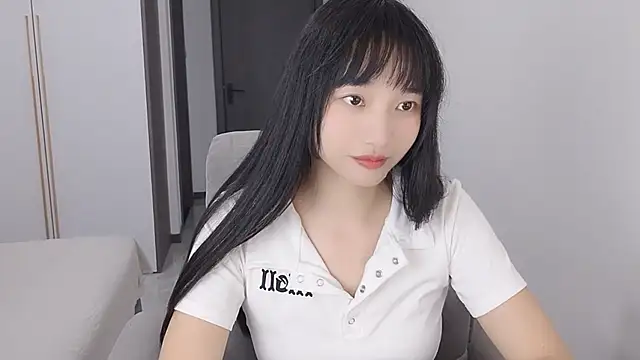 Snapshot of Lisa-3333 chatting on 09-15-25, 03:12 Lisa-3333 online show from 09-15-25, 03:12