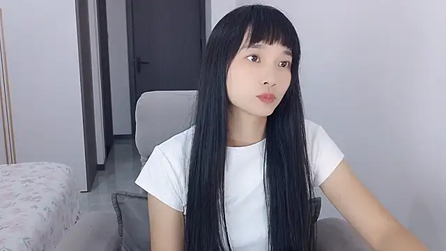 Snapshot of Lisa-3333 chatting on 10-02-25, 01:14 Lisa-3333 online show from 10-02-25, 01:14
