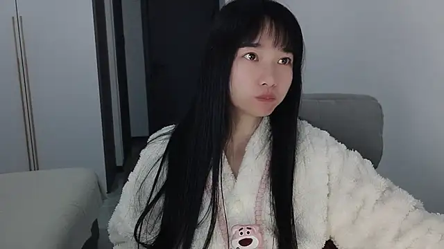 Snapshot of Lisa-3333 chatting on 03-14-26, 01:11 Lisa-3333 online show from 03-14-26, 01:11