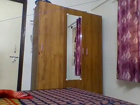 Snapshot of modelguyyy chatting on 10-28-25, 04:35 modelguyyy online show from 10-28-25, 04:35