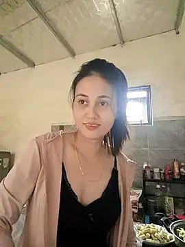 Snapshot of Jun-Mzzz chatting on 10-15-25, 07:16 Jun-Mzzz online show from 10-15-25, 07:16