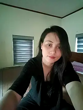 Snapshot of Jun-Mzzz chatting on 09-25-25, 05:46 Jun-Mzzz online show from 09-25-25, 05:46