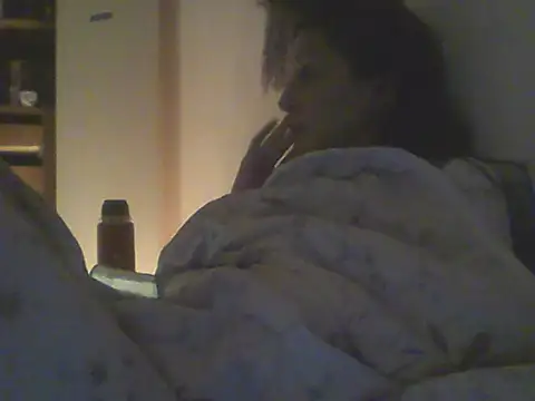 Snapshot of Bebita-zmp chatting on 06-19-26, 10:47 Bebita-zmp online show from 06-19-26, 10:47