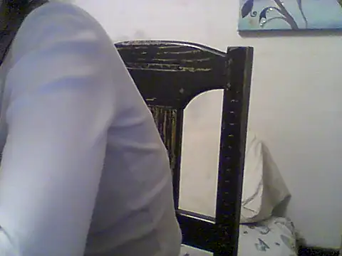 Snapshot of Bebita-zmp chatting on 06-15-26, 03:29 Bebita-zmp online show from 06-15-26, 03:29