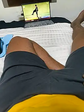 coocon2020 online show from 04-14-26, 03:28