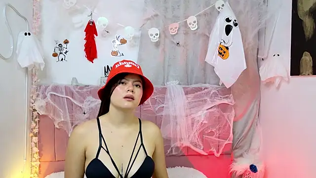 sukilove18 online show from 10-14-25, 11:14