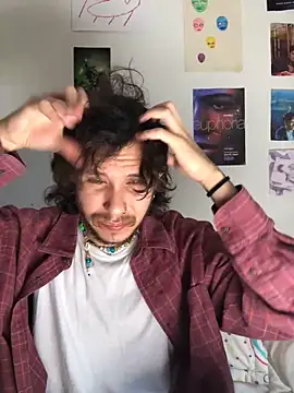 Snapshot of Luxx_14 chatting on 10-26-25, 08:09 Luxx 14 online show from 10-26-25, 08:09