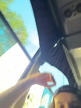 Snapshot of Luxx_14 chatting on 02-26-26, 09:37 Luxx 14 online show from 02-26-26, 09:37