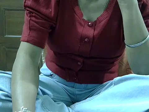 CHAMELI4747 online show from 12-18-25, 08:41