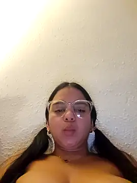 Snapshot of betzita chatting on 02-06-26, 06:59 betzita online show from 02-06-26, 06:59