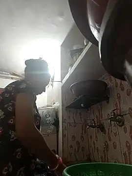 ISHANI-SINGH online show from 11-20-25, 03:51