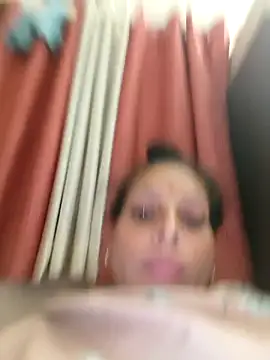 ISHANI-SINGH online show from 11-08-25, 03:04