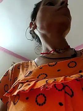 Snapshot of ISHANI-SINGH chatting on 06-14-26, 02:24 ISHANI-SINGH online show from 06-14-26, 02:24