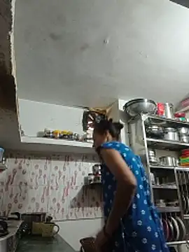 Snapshot of ISHANI-SINGH chatting on 06-05-26, 03:00 ISHANI-SINGH online show from 06-05-26, 03:00