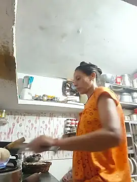 Snapshot of ISHANI-SINGH chatting on 06-11-26, 02:53 ISHANI-SINGH online show from 06-11-26, 02:53