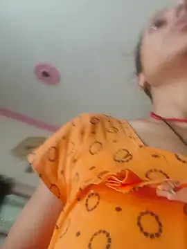 Snapshot of ISHANI-SINGH chatting on 06-25-26, 03:37 ISHANI-SINGH online show from 06-25-26, 03:37