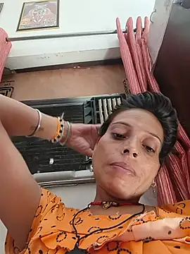 Snapshot of ISHANI-SINGH chatting on 06-27-26, 10:43 ISHANI-SINGH online show from 06-27-26, 10:43