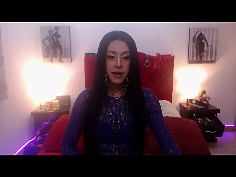 Snapshot of CharlotteBrooks chatting on 06-11-26, 08:17 CharlotteBrooks online show from 06-11-26, 08:17