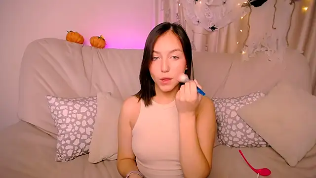 CindySparkl online show from 10-19-25, 03:20