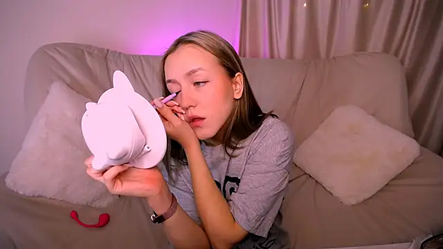 CindySparkl online show from 03-02-26, 04:57