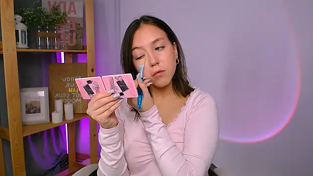 CindySparkl online show from 11-29-25, 03:50