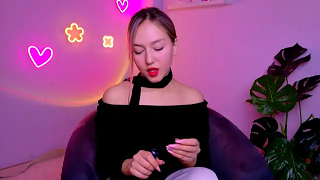 CindySparkl online show from 04-15-26, 07:25