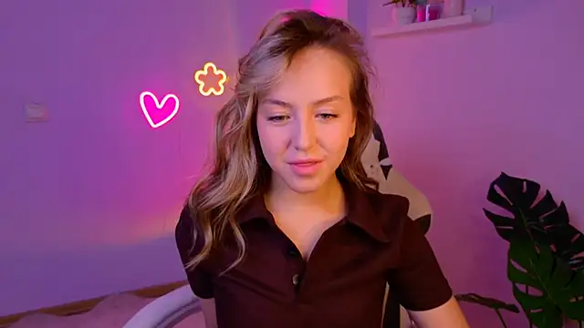 CindySparkl online show from 06-14-26, 01:24