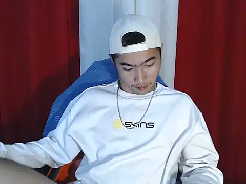 Snapshot of Siege_cum69 chatting on 01-14-26, 04:10 Siege cum69 online show from 01-14-26, 04:10