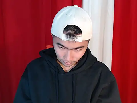 Snapshot of Siege_cum69 chatting on 02-26-26, 10:48 Siege cum69 online show from 02-26-26, 10:48