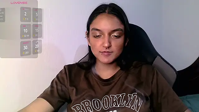 Ari 20  online show from 10-05-25, 03:19