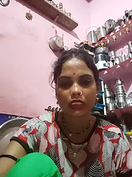 Snapshot of Cut_ragni chatting on 09-28-25, 05:31 Cut ragni online show from 09-28-25, 05:31