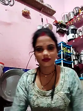 Snapshot of Cut_ragni chatting on 10-12-25, 04:19 Cut ragni online show from 10-12-25, 04:19