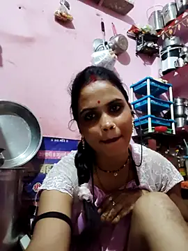 Snapshot of Cut_ragni chatting on 10-14-25, 04:51 Cut ragni online show from 10-14-25, 04:51