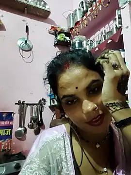 Snapshot of Cut_ragni chatting on 10-09-25, 06:41 Cut ragni online show from 10-09-25, 06:41