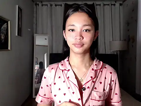 Snapshot of millany69 chatting on 01-19-26, 04:49 millany69 online show from 01-19-26, 04:49