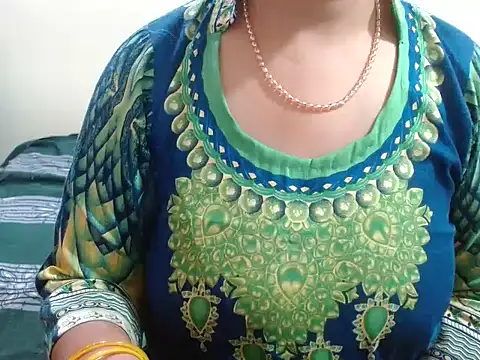 Hot anika  online show from 12-03-25, 12:48