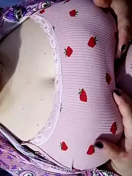 Snapshot of Hnonasix89 chatting on 04-01-26, 09:10 Hnonasix89 online show from 04-01-26, 09:10