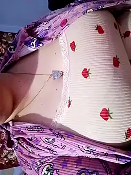 Snapshot of Hnonasix89 chatting on 04-02-26, 11:11 Hnonasix89 online show from 04-02-26, 11:11