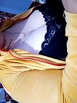 Snapshot of Hnonasix89 chatting on 04-15-26, 09:04 Hnonasix89 online show from 04-15-26, 09:04