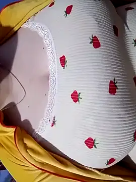 Snapshot of Hnonasix89 chatting on 03-24-26, 02:44 Hnonasix89 online show from 03-24-26, 02:44