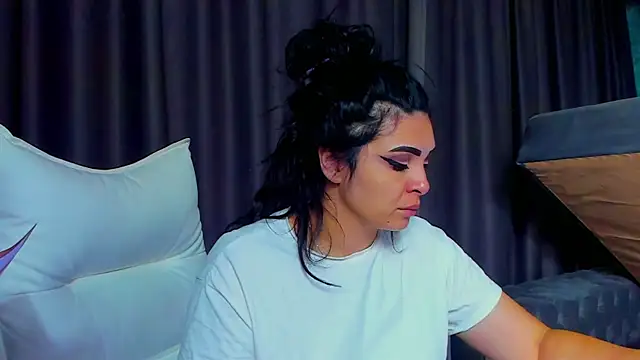 DevashaQueenX online show from 10-28-25, 07:29