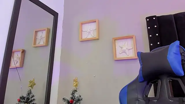 Snapshot of Mathewboy1 chatting on 12-16-25, 07:07 Mathewboy1 online show from 12-16-25, 07:07