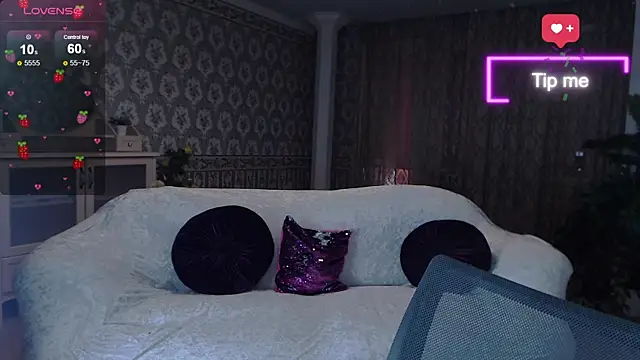 LiSinDoll online show from 09-11-25, 01:27