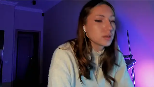 Snapshot of MariGven chatting on 01-15-26, 01:47 MariGven online show from 01-15-26, 01:47