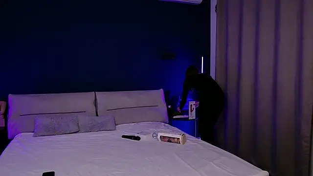 Snapshot of MariGven chatting on 12-19-25, 01:46 MariGven online show from 12-19-25, 01:46