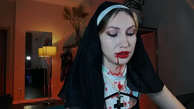 Snapshot of MariGven chatting on 10-31-25, 03:30 MariGven online show from 10-31-25, 03:30